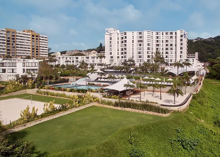4 star hotel: First Group Breakers Resort - Official