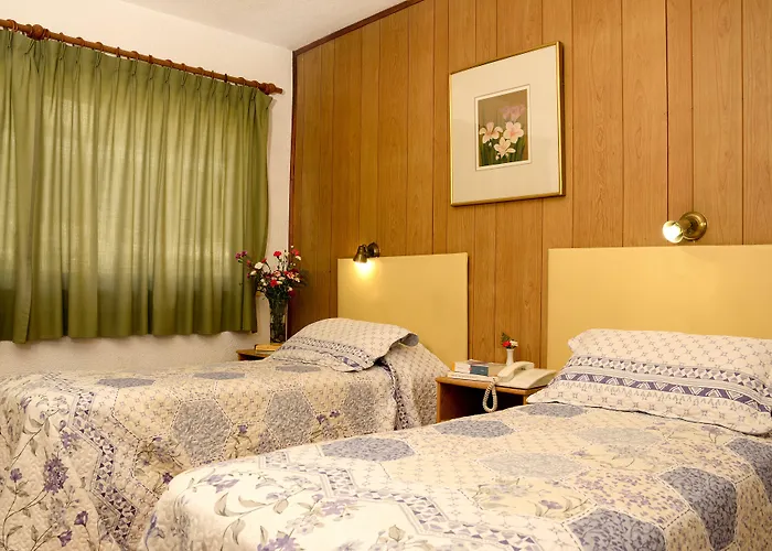 M382 Hotel Bariloche