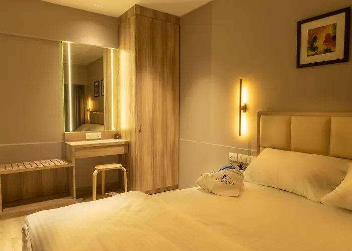 Ashok Deluxe Apartments