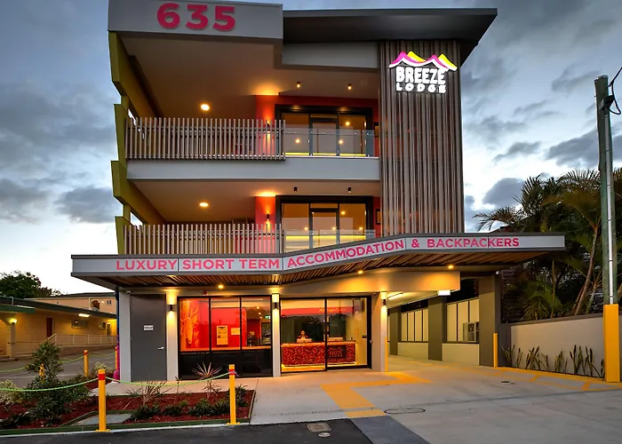 The Hostels Breeze Lodge
