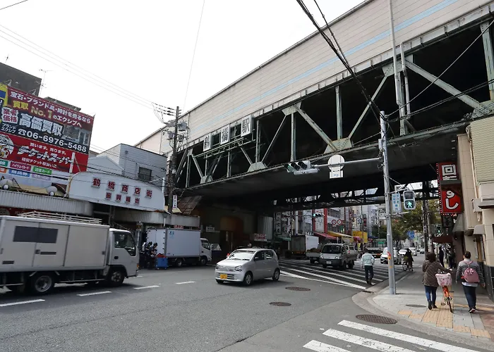 Hotel near College: Bnb+ Tsuruhashi