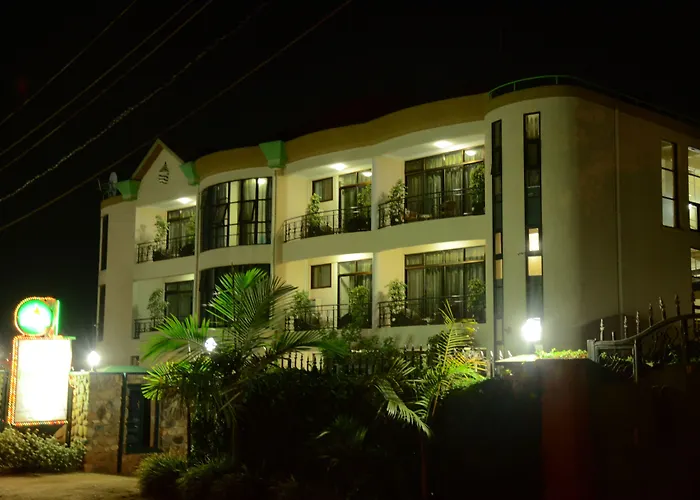 Hoteles con Jacuzzi Five To Five