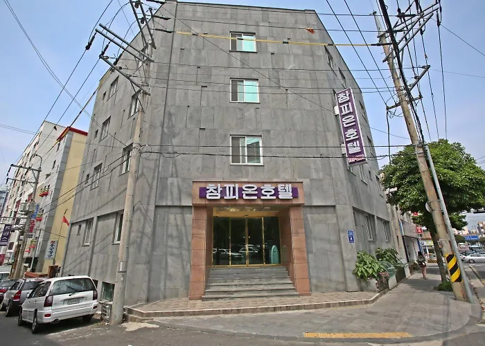 Central hotel: Champion Hotel
