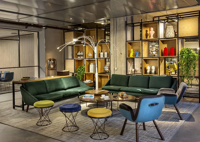 Hotel: Link Hotel & Hub By Dan Hotels