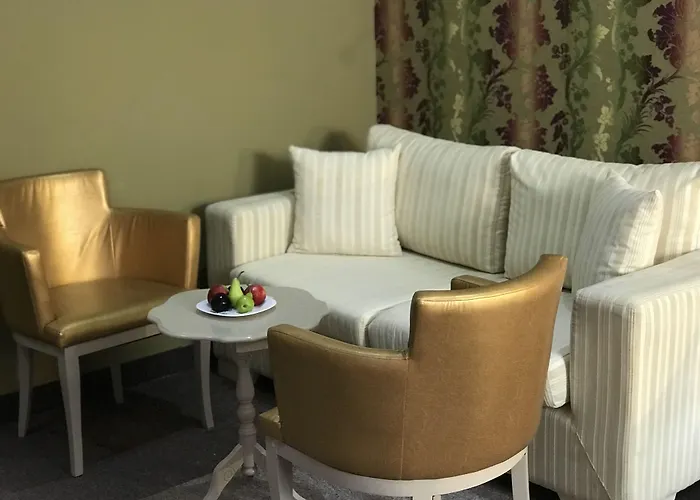 Deluxe