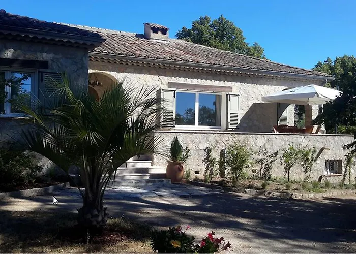 Aux charmes de grasse