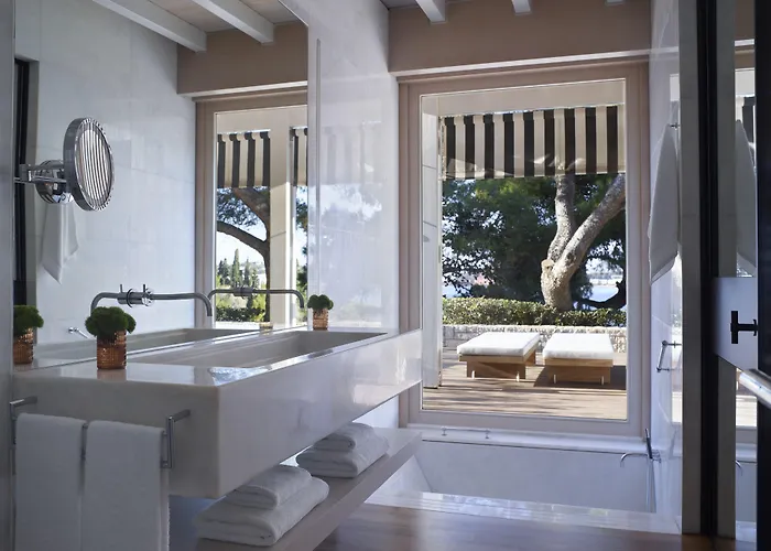 Four Seasons Astir Palace Athens