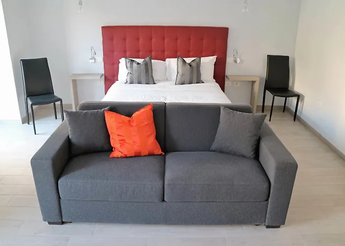 Riviera Luxury Suites