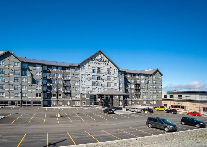 Pet Friendly hotel: Sandman Signature St. John'S Hotel