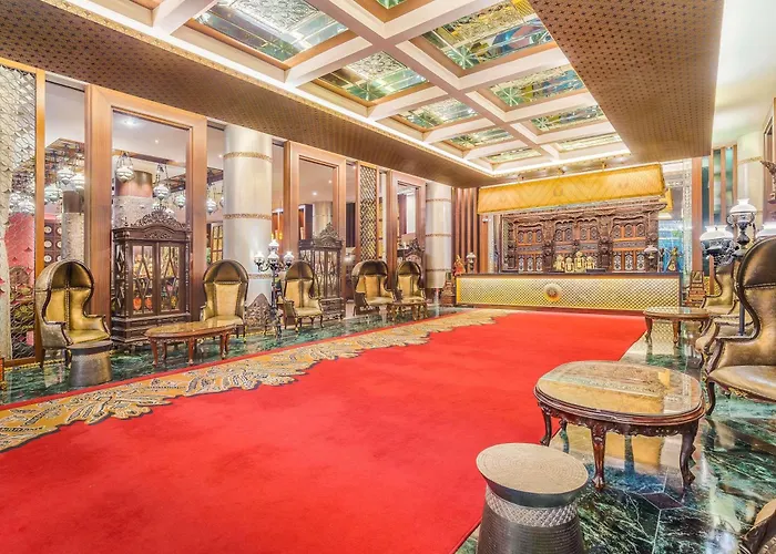 Spa Hotel: The Royal Surakarta Heritage - Handwritten Collection