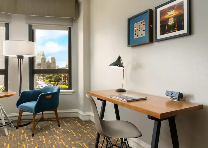 Boutique hotel only: Stanford Court San Francisco