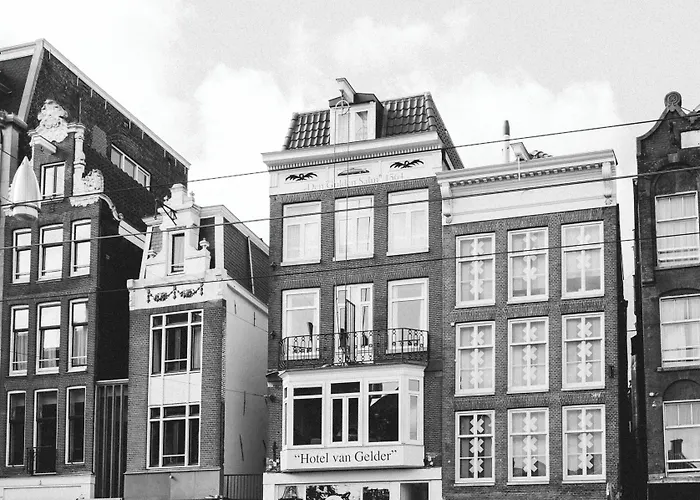 Hôtel central: Hotel Van Gelder