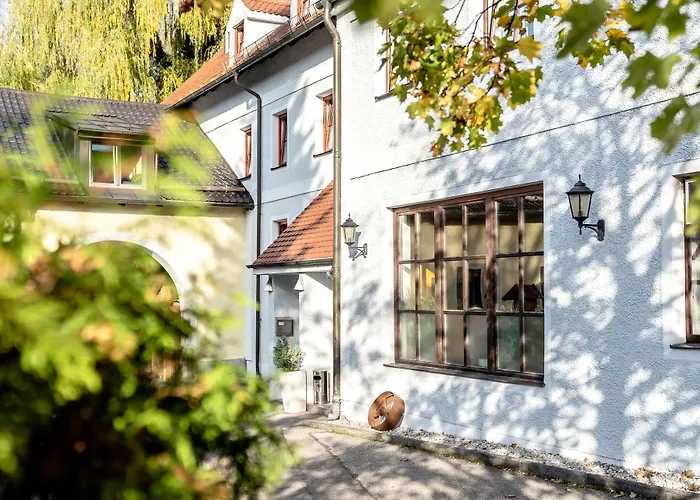 Strandhotel: Hotel Schleuse