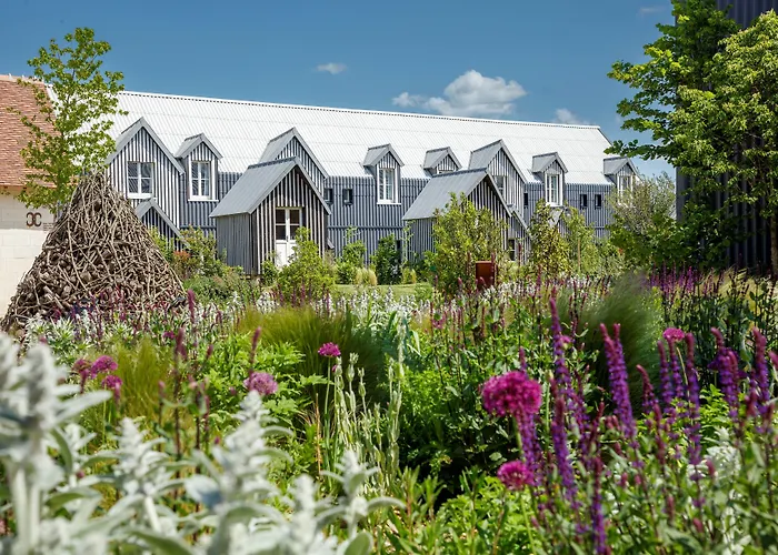 Hotel pres du College: Hotel Arts et Nature le Bois des Chambres