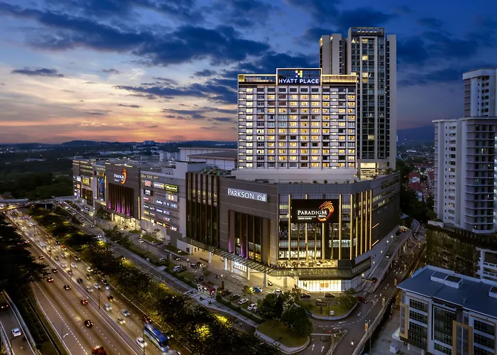 Hyatt Place Paradigm Mall
