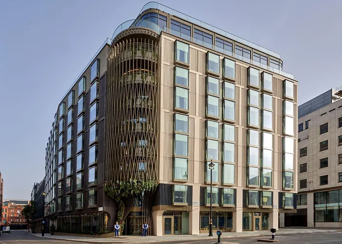 Botree London, Curio Collection By Hilton