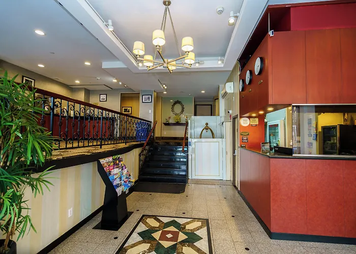 Airport Hotel: Sky Hotel Flushing/Laguardia Airport