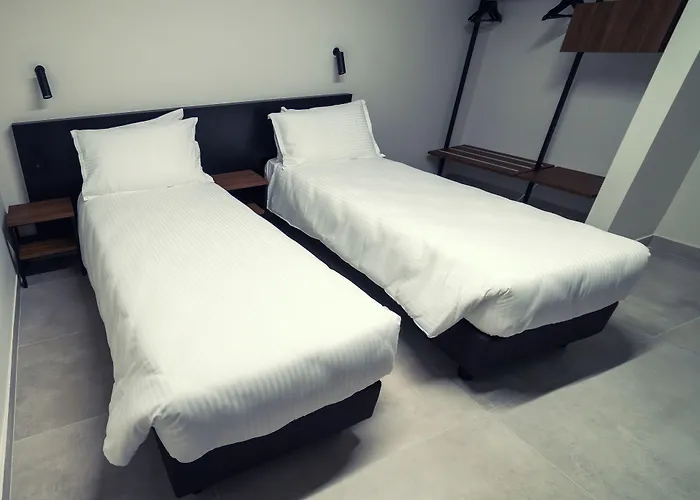 Onyx Apartments