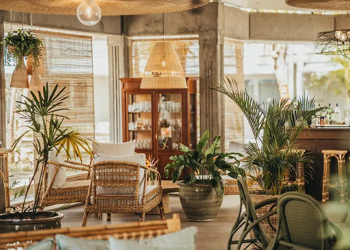 Luxury hotel only: Veranda Grand Baie Hotel & Spa