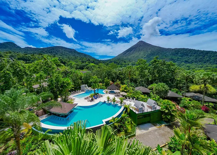 Lomas Del Volcan