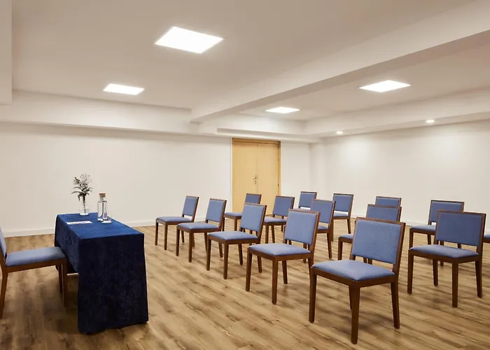 Hôtel pour familles: Nh Marina Portimao Resort