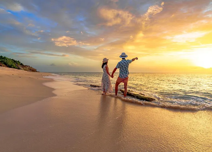 4 star hotel: Holiday Inn Express & Suites Panama City Beach - Beachfront By Ihg
