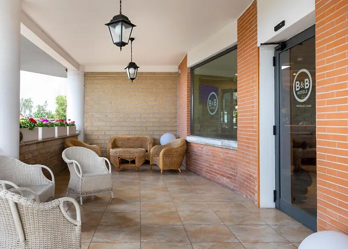  HOTEL Pomezia Cortese