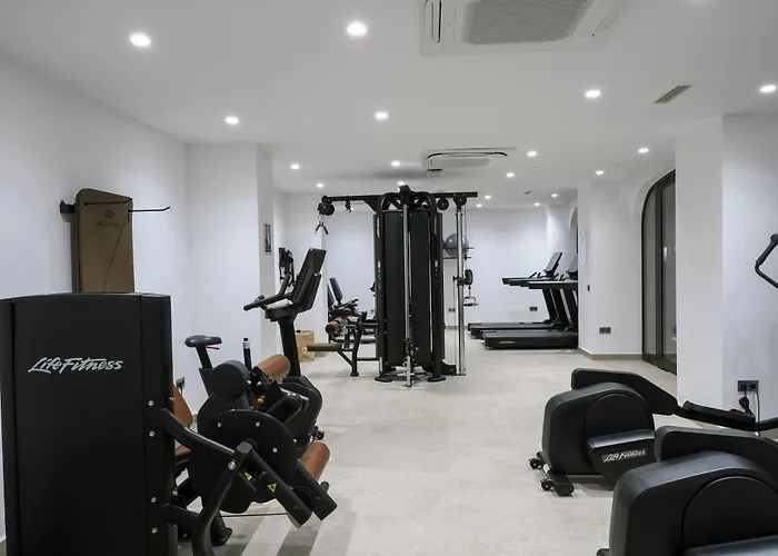Apartamentos Bajondillo
