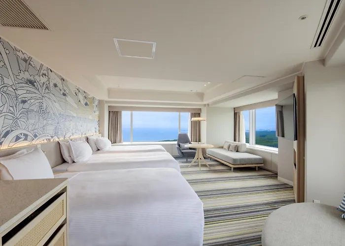 Luxury hotel only: Phoenix Seagaia Ocean Tower