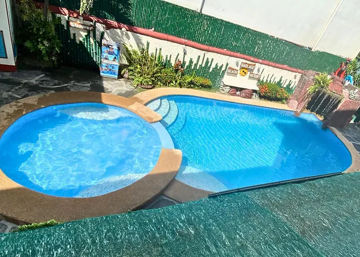 4 star hotel: Badladz Beach And Dive Resort