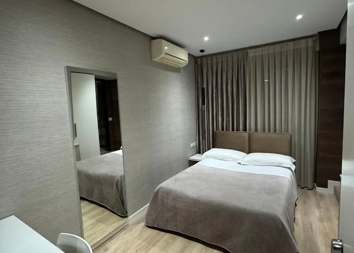 Hotel Oresti Center