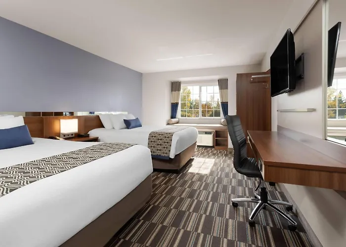 Family resorts Microtel Inn & Suites Sault Ste. Marie