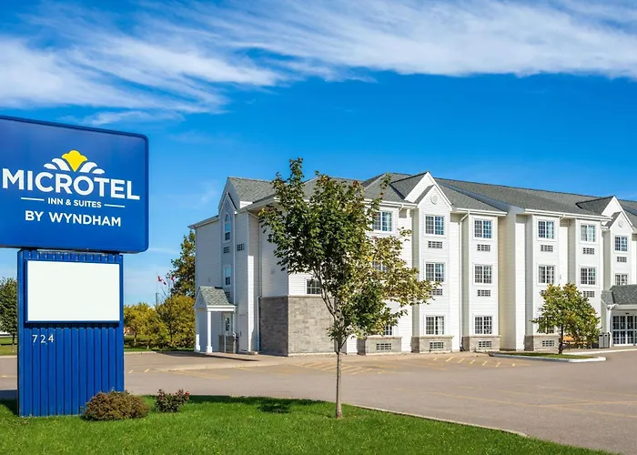 Family resorts Microtel Inn & Suites Sault Ste. Marie