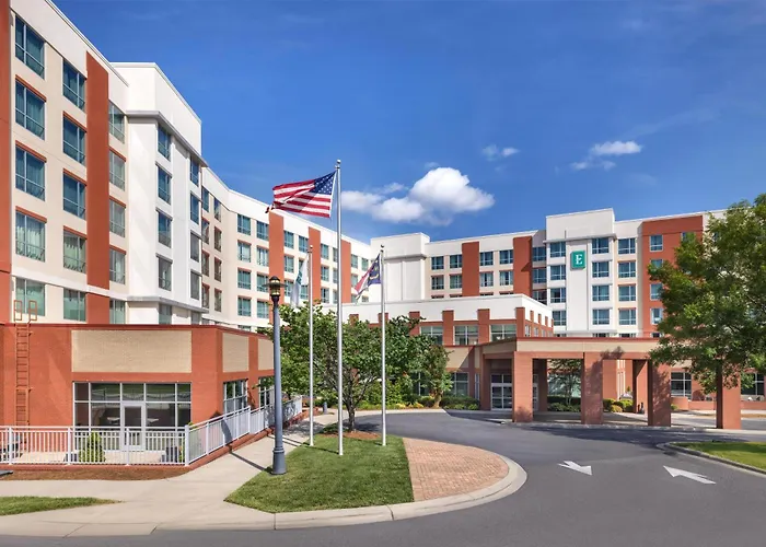 Hotel: Embassy Suites Charlotte/Ayrsley