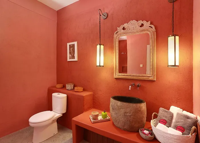 Hotel: Pinkcoco Gili Trawangan - Constant Surprises - For Cool Adults Only