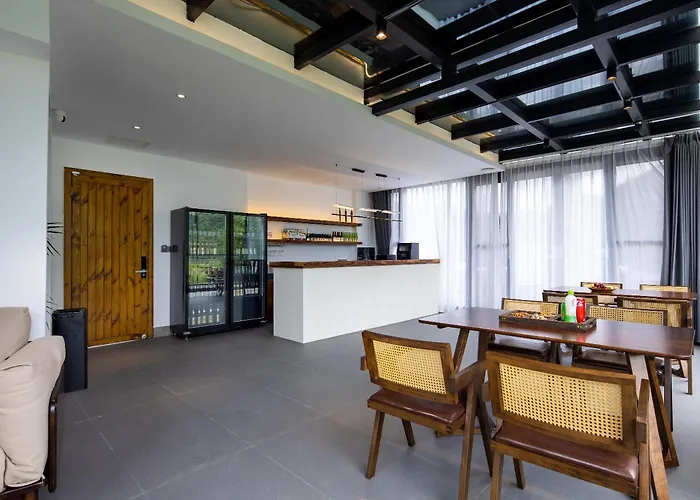 Hilltop House Resort