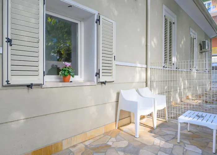 Hotel Con Piscina Sans Souci