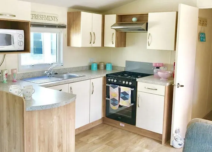 Hotel with pool: Bude Holiday Resort
