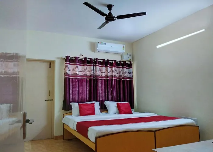 Super Hotel O Shree Mookambika Guest House Near Sri Someshwara Swami Temple