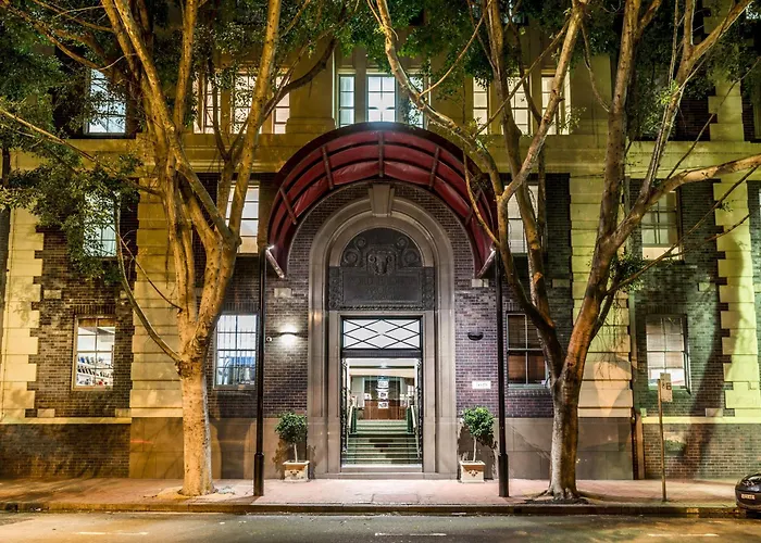 Boutique hotels Oaks Sydney Goldsbrough Suites