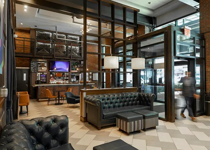 Luxury hotel only: Archer Hotel New York