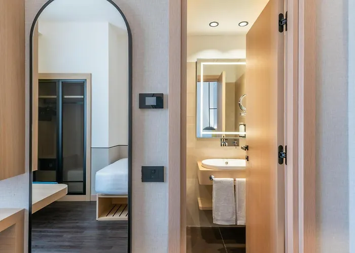 Hilton Garden Inn Rome Colosseum