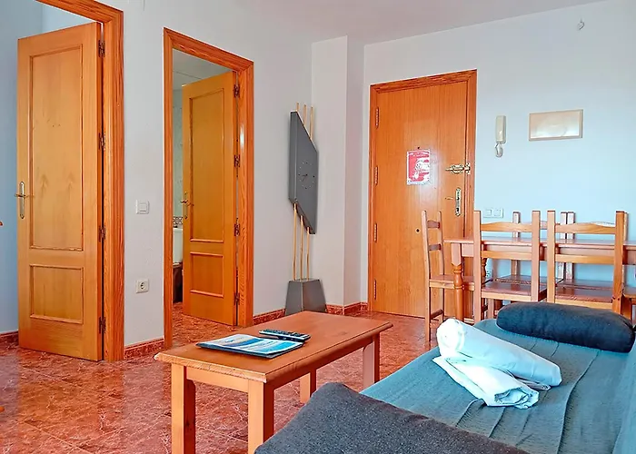 Hotel cerca del colegio: Apartamentos Daytona-Galicia 3000