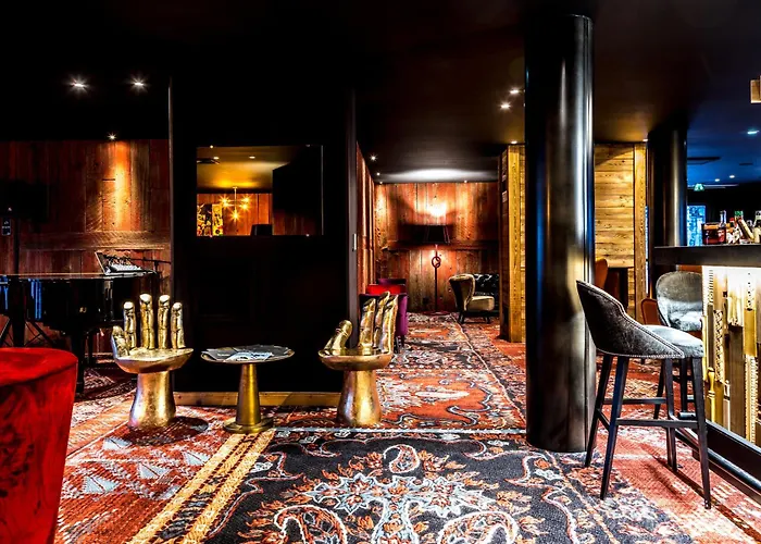 Hotel dichtbij College: Hotel Daria-I Nor By Les Etincelles