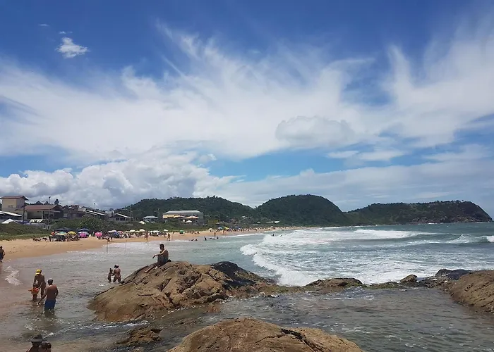  Curta Praia de Armação - Casa Girassol