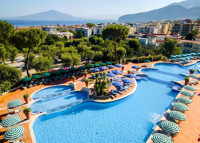 Hotel con tennis: Hilton Sorrento Palace