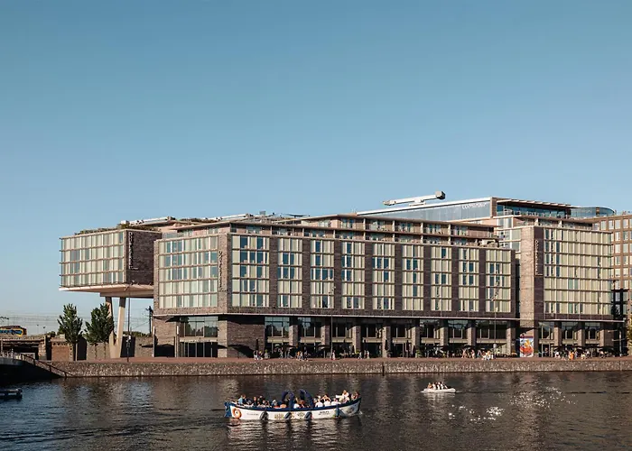 Doubletree By Hilton Centraal Station