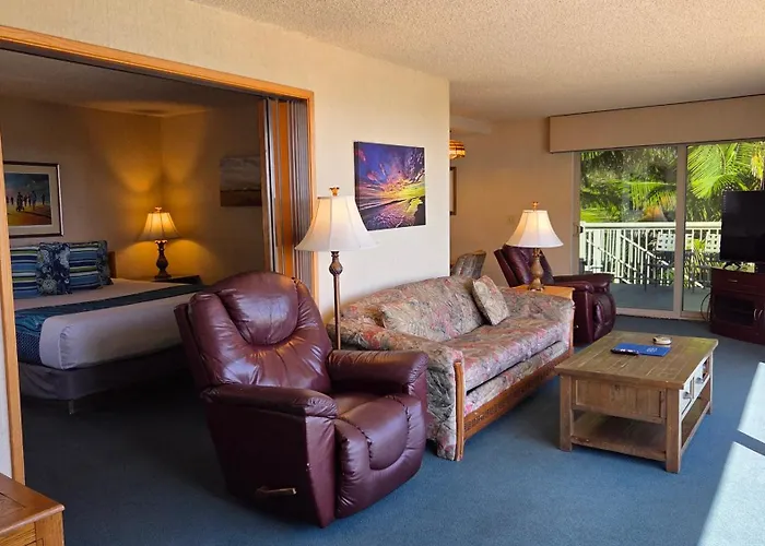 Hotels with pool Cabrillo Inn At The Beach