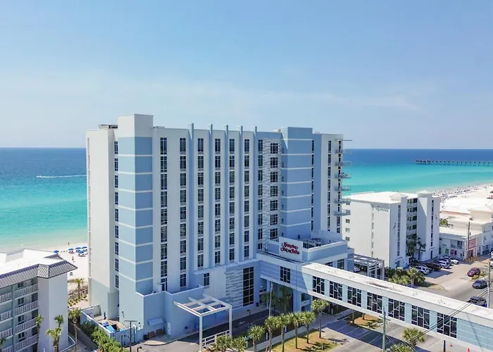 Hampton Inn & Suites -Beachfront