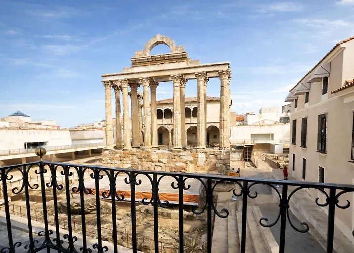 Alquiler de vacaciones: Apartamentos Templo Diana -Vistas Históricas-